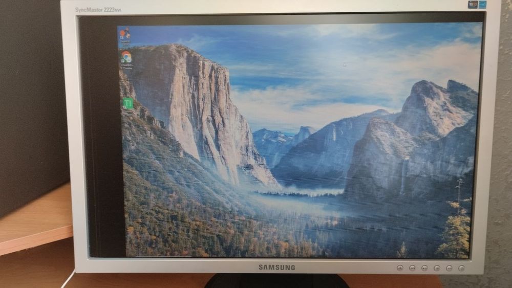 Монітор Самсунг 22