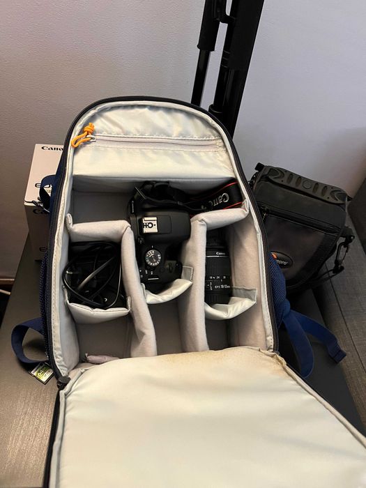 Kit Canon 2000D na Garantia + Acessórios.