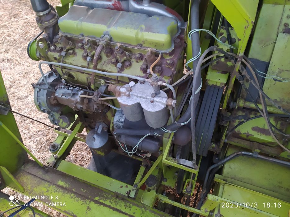 Комбайн    Claas