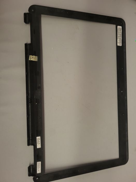 Sprzedam Ramkę matrycy do Laptopa ASUS K50C