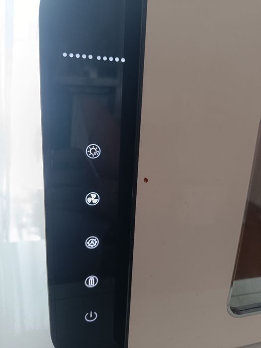 Sprzedam wyparzacz naswietlacz UV do akcesorii niemowlęcych