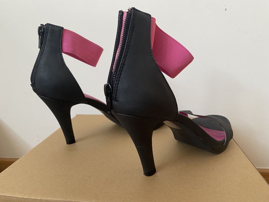 Obcasy sandałki Rainbow 39 różowe czarne