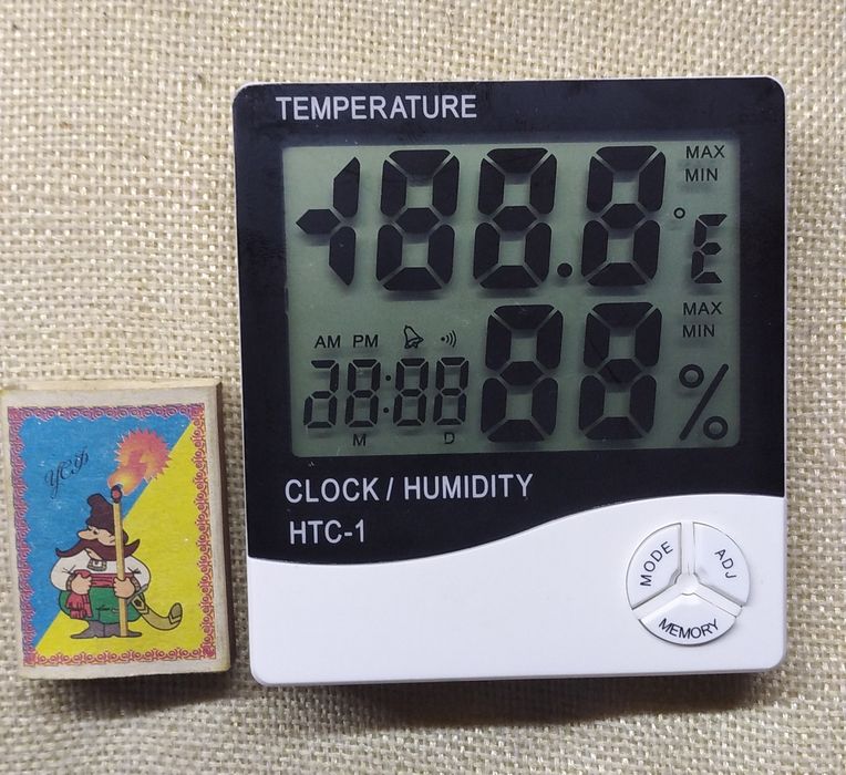 Побутовий цифровий термометр  HTC-1