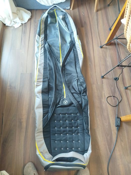 Torba pokrowiec na narty Mercedes
