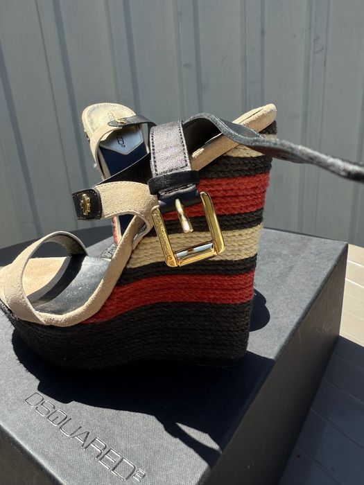 Жіночі босоніжки dsquared2 оригінал