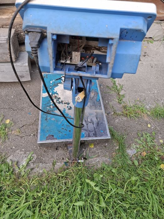 Ваги вантажні електричні