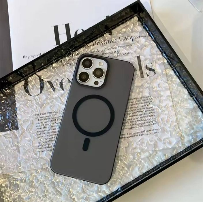 Чохол на 14 pro max magsafe