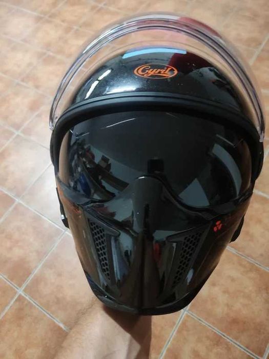 Capacete de Moto Cyril Integral Modular com Dupla Viseira