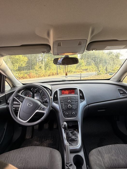 Opel Astra 1.3 CDTI ( Comercial)