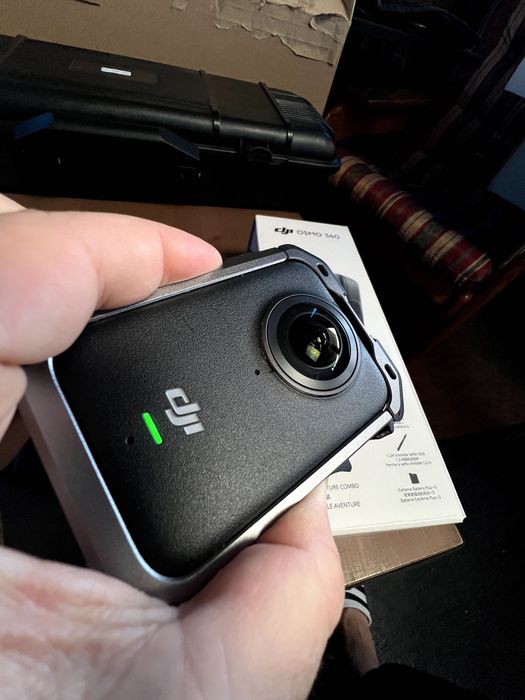 DJI Osmo 360 Adventure Combo + DJI Care Refresh 2 anos, COMO NOVO