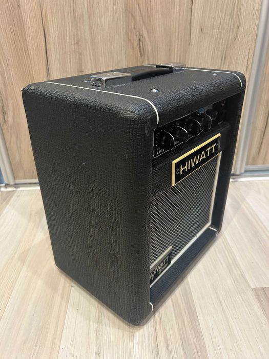 Hiwatt Maxwatt Hurricane