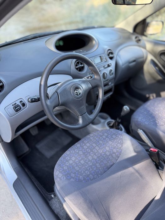 •Toyota Yaris | Terra |  1.0 VVT-I | AC + DA•