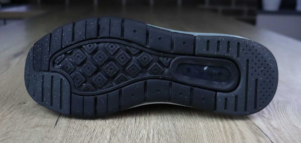 Nike Air Max Genome damskie sneakersy 38 ( 24 cm)