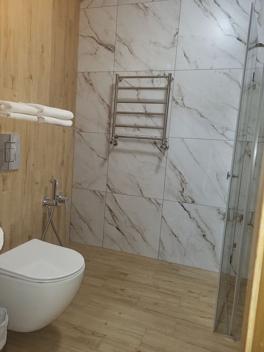 Зняти подобово житло   Карпати /Буковель