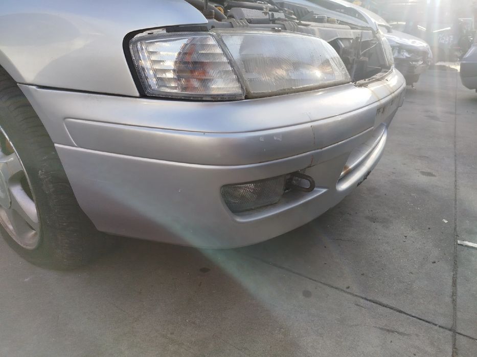 Pára-choques frente NISSAN Primera Wagon (WP11)