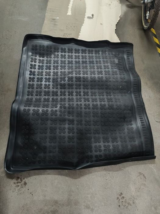 Gumowa mata do bagażnika Citroen C4 GRAND PICASSO I 2006