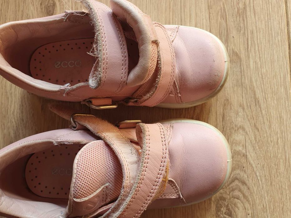 buciki dziecięce snickersy ECCO rozm. 26