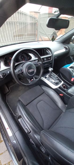 Audi a4 b8 2.0 tdi 143km s line