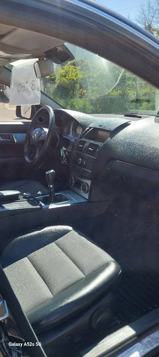 Mercedes C200 CDi Diesel Avantgarde 6velocidades ano2008 insp3/2027 pneus novos Aceito retomas e trocas