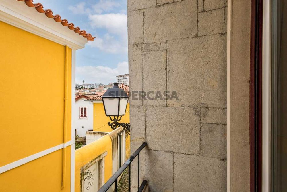 Quartos para Arrendar no Centro de Leiria - Apenas para JANEIRO 2026