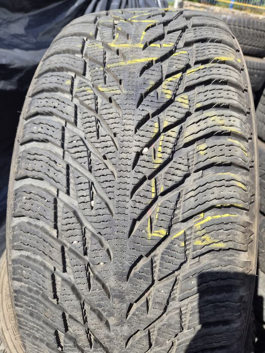 Шина гума 275 50 R21 nokian