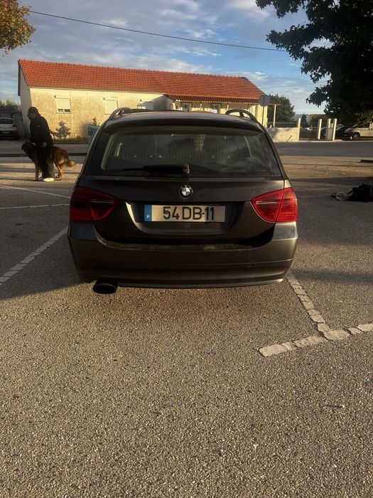 BMW 320d Touring — photo 5