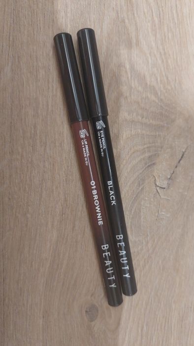 Олівці для губ і чорний для очей Sayeah.beauty