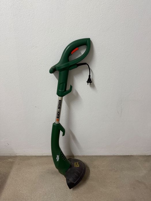 Apara cantos relva Black & Decker