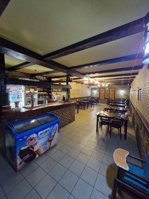 Приміщення по вул. Монастирська ( готовий бізнес)