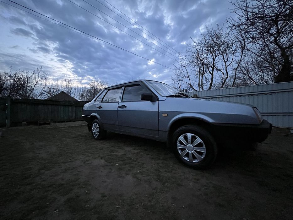 Продам ВАЗ 21099