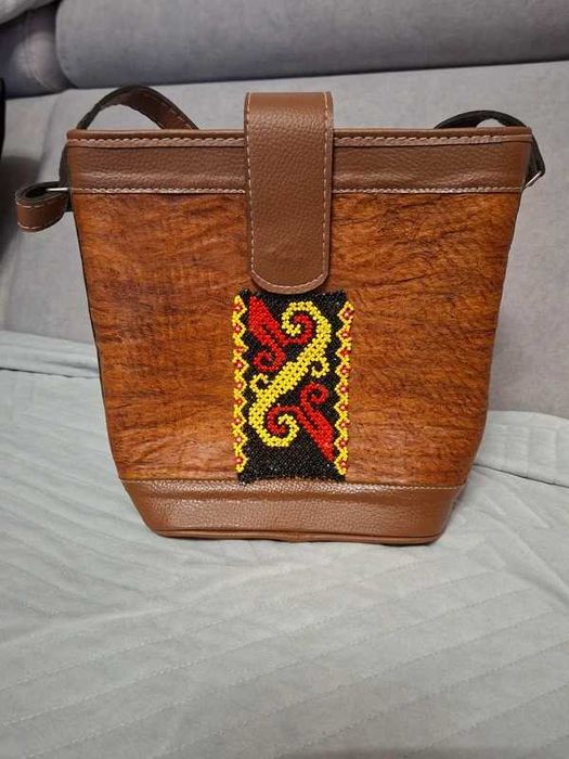 Torebka boho, ręcznie wykonana w Indonezji