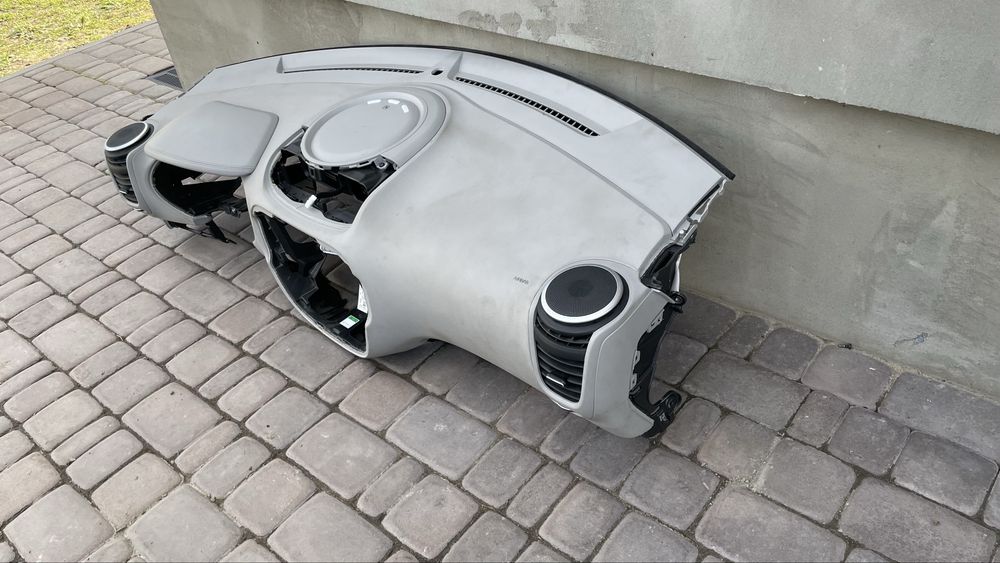 Торпедо, панель приладів торпеди Kia Soul 84710E4000BF6 – оригінал