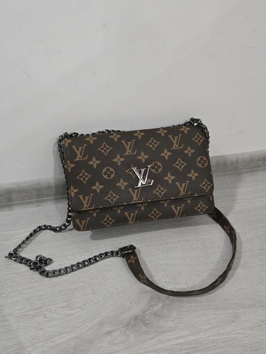 Louis Vuitton klasyczna brązowa elegancka torebka na łańcuszku