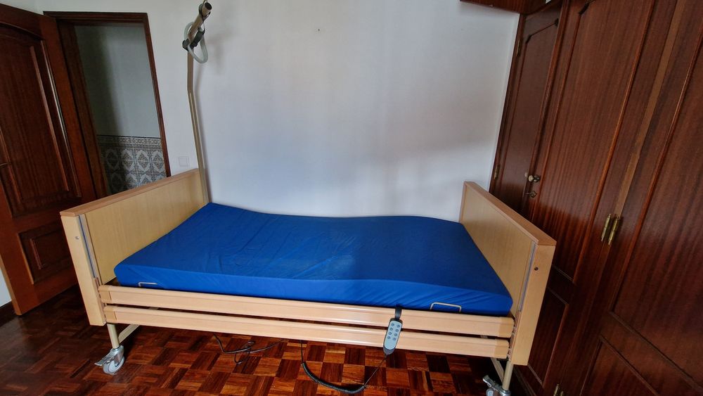 Cama articulada elétrica