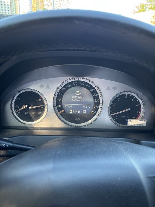 Продам Mercedes-Benz C-Class 2008