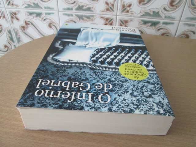 O Inferno de Gabriel de Sylvain Raynard (Oferta de portes)