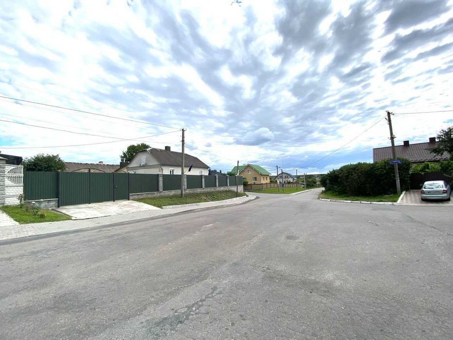 Оренда фасадної комерції в центрі Колоденки