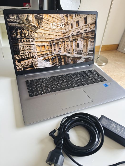 Vendo Portatil HP intel Core i5, 11ª Ger, Tela Ultra Wide 17’5”