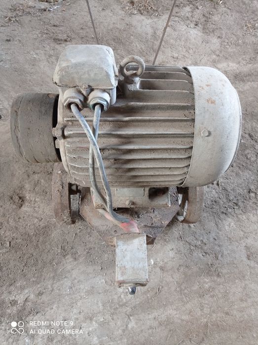 Silnik elektryczny 10 kW.