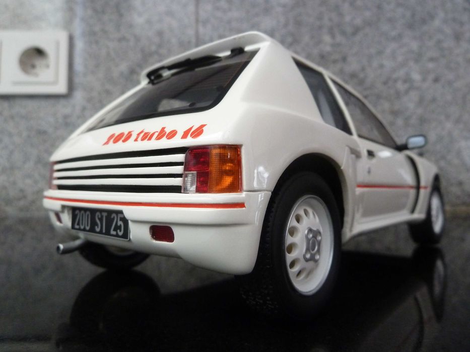 1:18 Ottomobile Otto, Peugeot 205 T16, AutoArt Minichamps