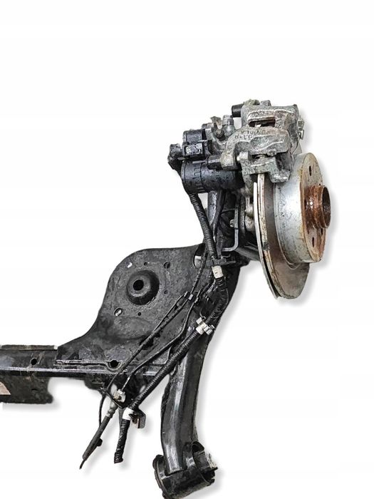 Captur II Belka Zawieszenia Osi Tylnej 555019165R