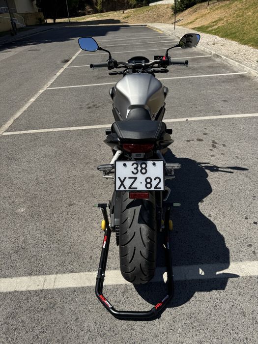Honda CB 650 R troco por gsxr mt09