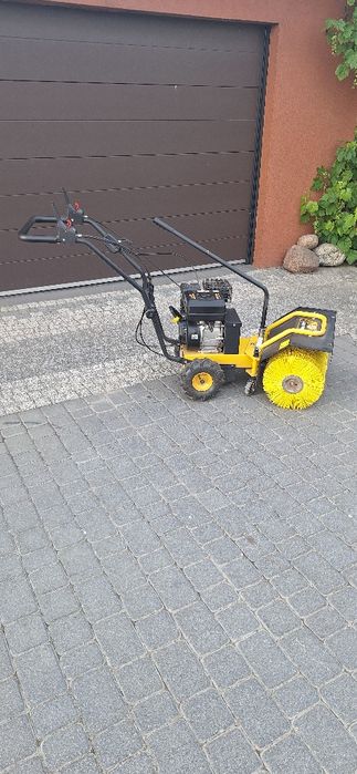 Rębak  rozdrabniacz do gałęzi  spalinowy