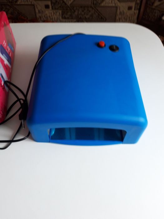 Ультрафиолетовая лампа для гель лака