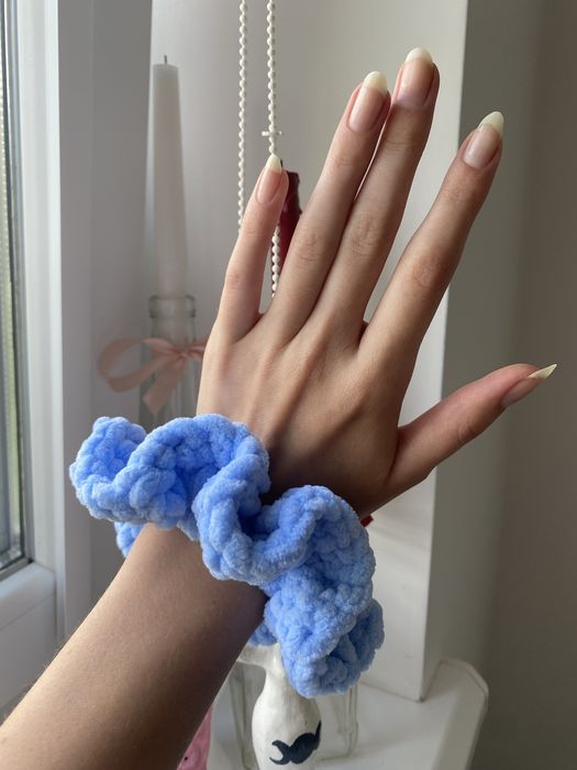 Резинки ,для волосся,плюшеві,мʼякі ,плюшеві резинки, кольорові