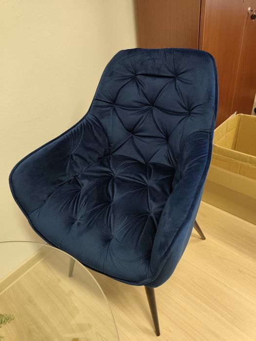 Sprzedam sofę, krzesło i stolik