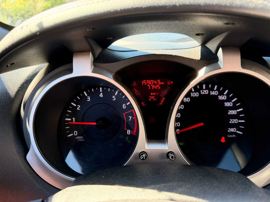 Nissan Juke 2014 - 1.2 DIG-T Full Extras