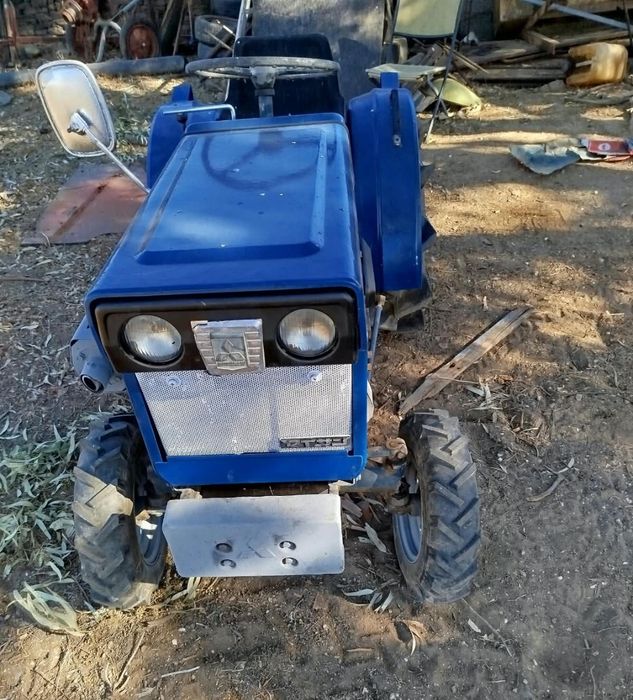 Trator Mitsubishi