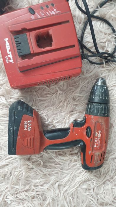 Wkrętarka Hilti SF 121-A  bateria ładowarka C7/24