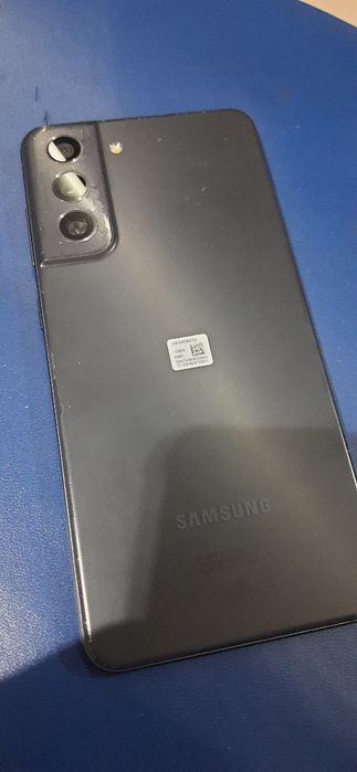 Смартфон Samsung Galaxy S21 FE на Snapdragon 888(6/128)